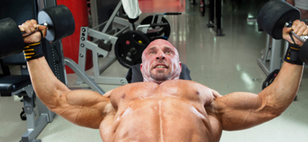 Twisted Metal Pec Builder | Muscle & Fitness