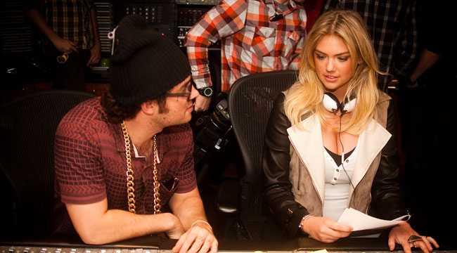 Make Valentine's Day Take a Supermodel to Work Day With Kate Upton