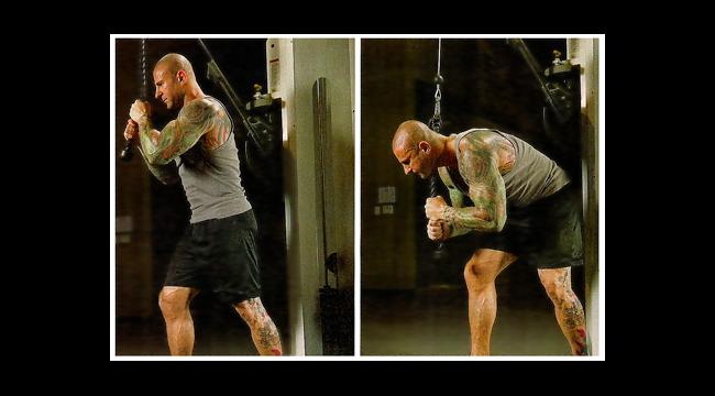 Bell Tower Crunch: Oblique & Ab Exercises | Muscle & Fitness
