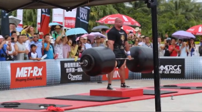 Brian Shaw, the World's Strongest Man, Deadlifts 975 Pounds