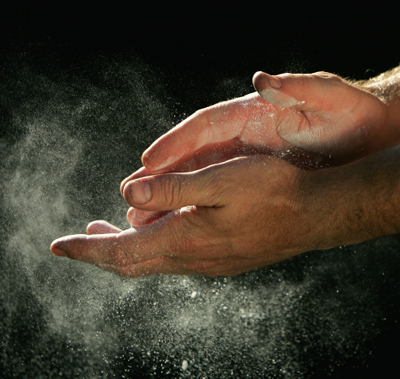 Chalk Your Hands to Maximize Your Weightlifting Gains