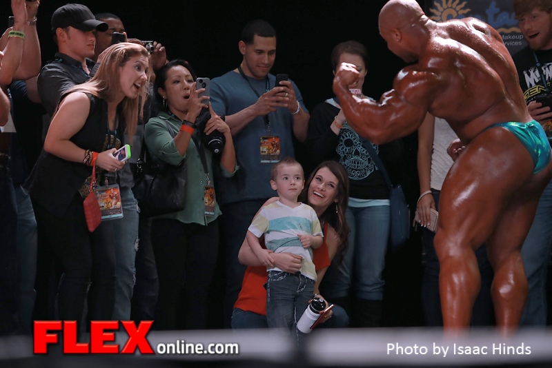 "The Gift" Guest Posing at the 2014 Phil Heath Classic