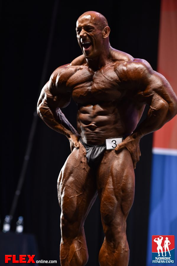 Robert Burneika Muscle