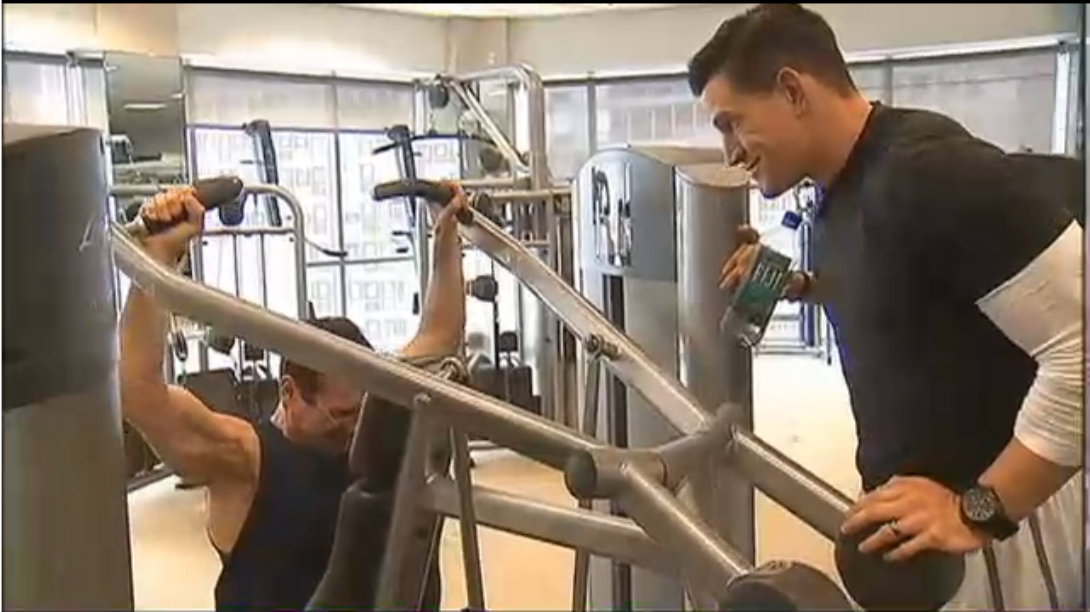 NY Giants Punter Steve Weatherford Hits the Gym with Fox's On-Air Talent -  Muscle & Fitness