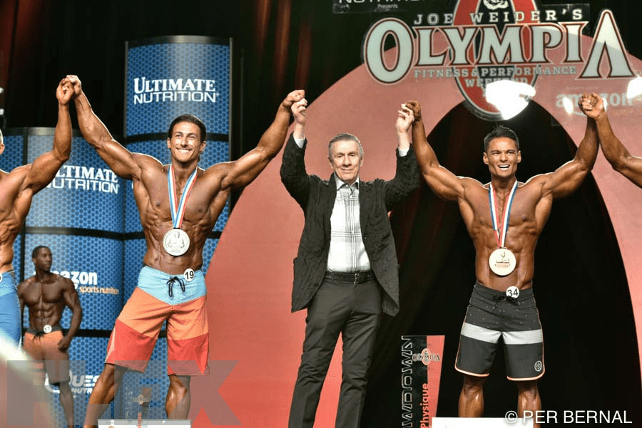 Men's Physique Awards - 2015 Olympia