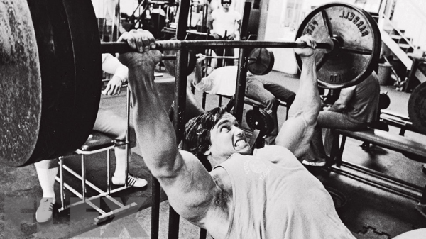 Arnold Schwarzenegger on Training Heavy | Muscle & Fitness