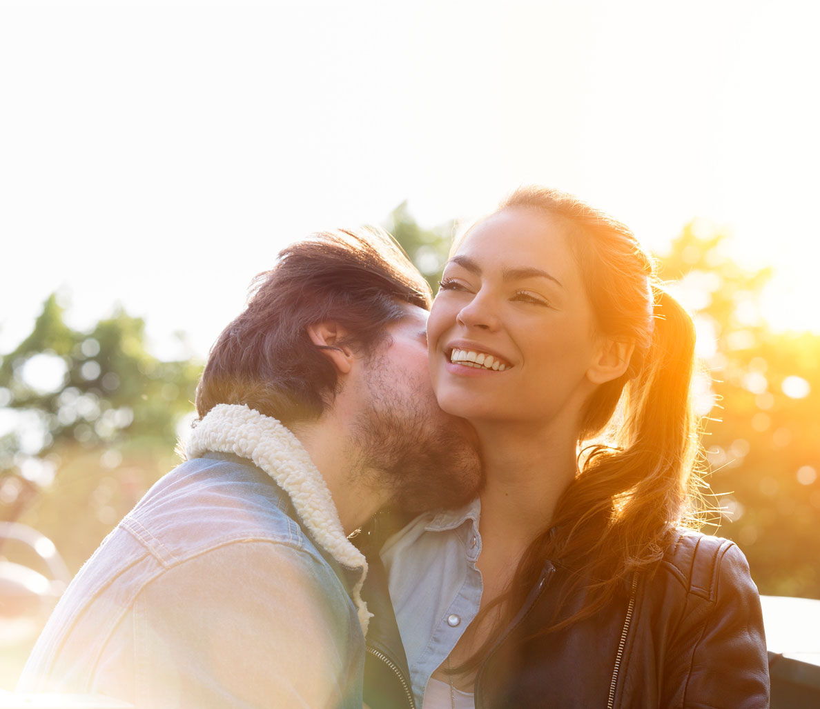 7 ways to get her to like you