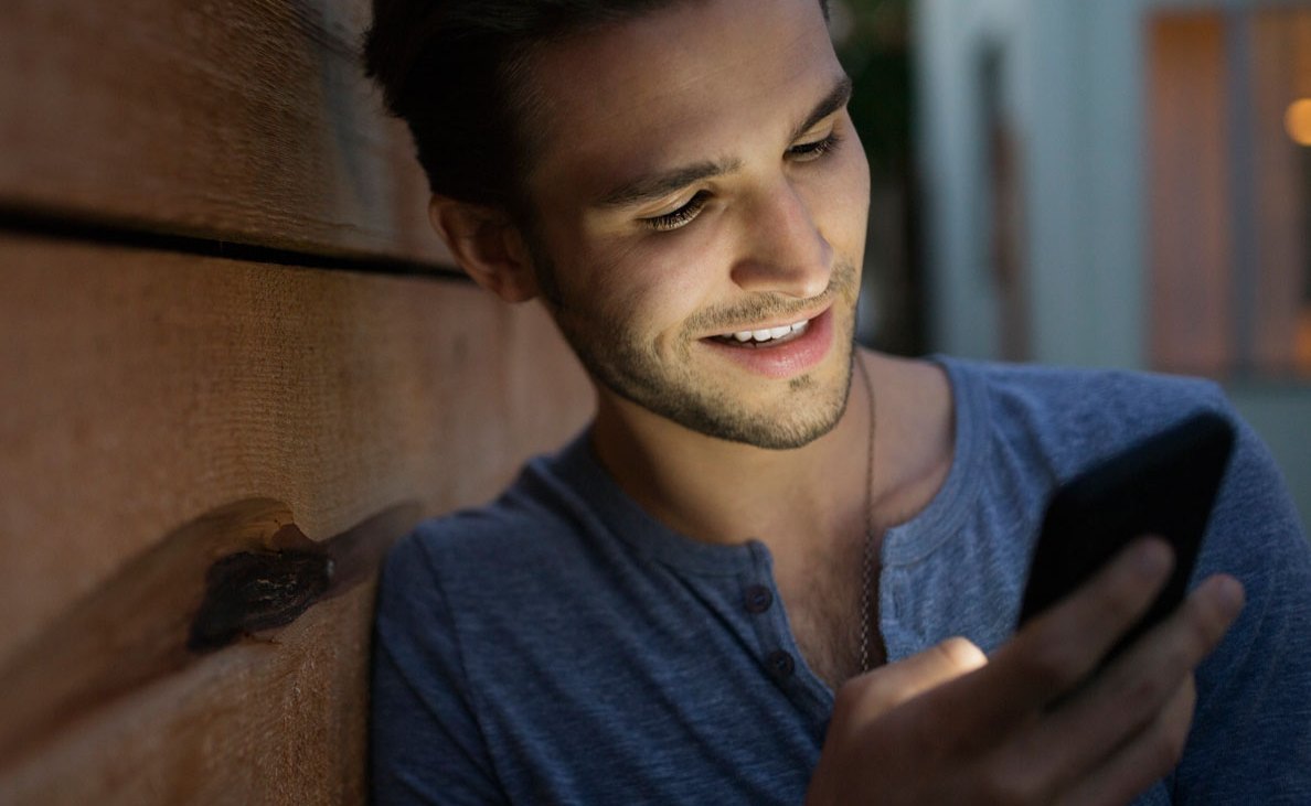 How to Pick the Dating App That's Right for You