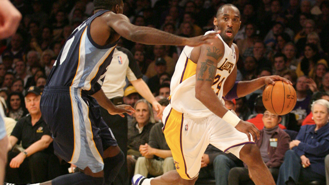 Kobe Bryant Closes Door on 20-Year NBA Career