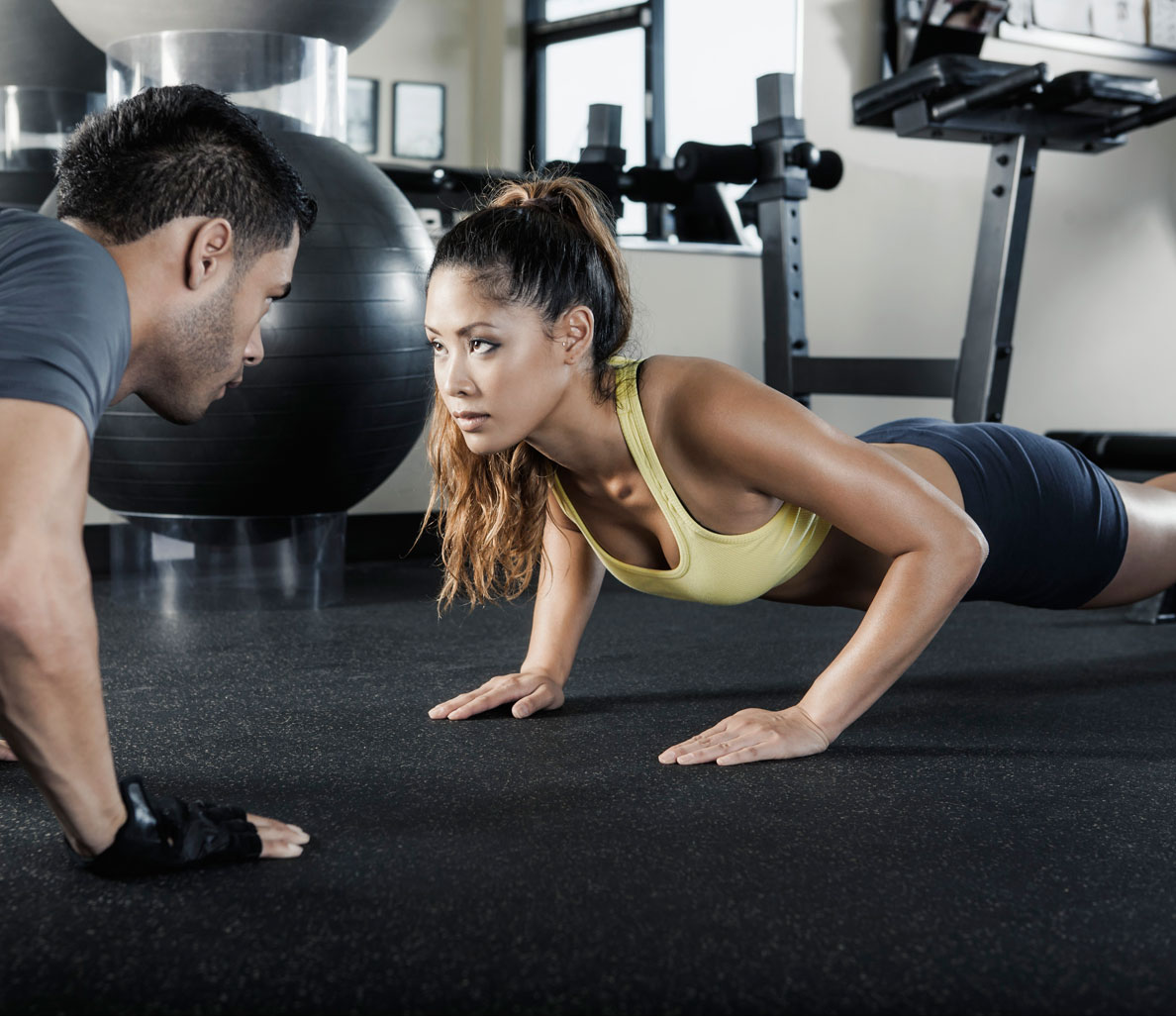 How to pick up women at the gym, according to women