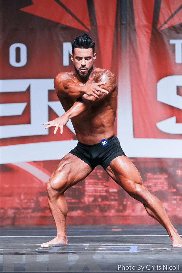 Santiago Aragon - Classic Physique - 2016 IFBB Toronto Pro Supershow