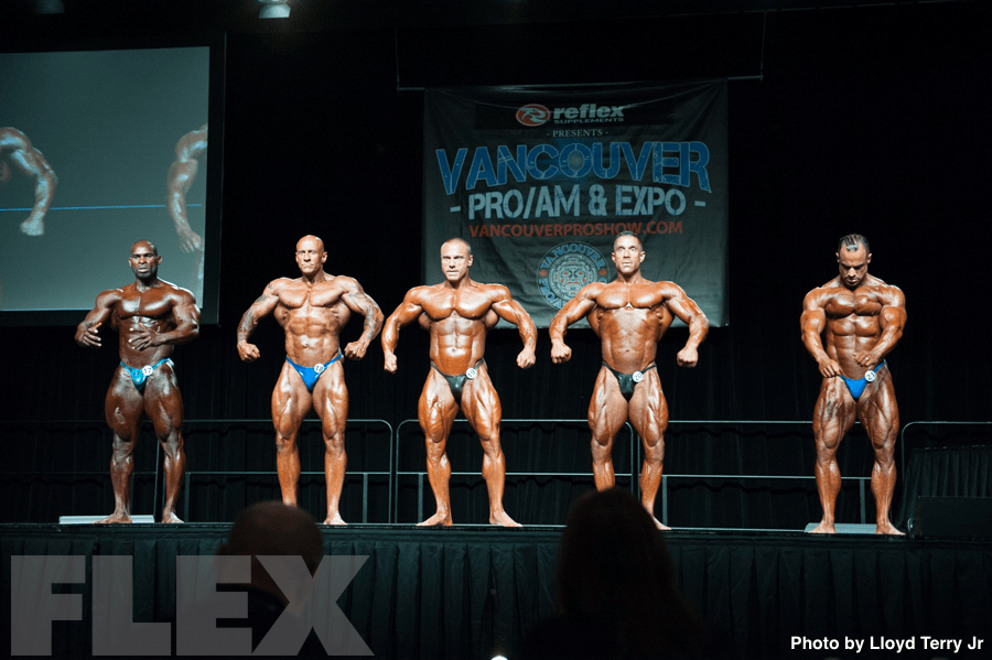 2016 IFBB Vancouver Pro: 212 Bodybuilding Comparisons