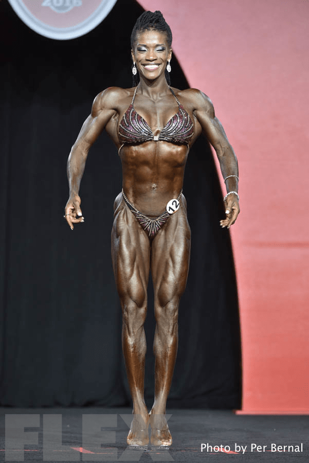 Carolyn Hudson Harris - Figure - 2016 Olympia