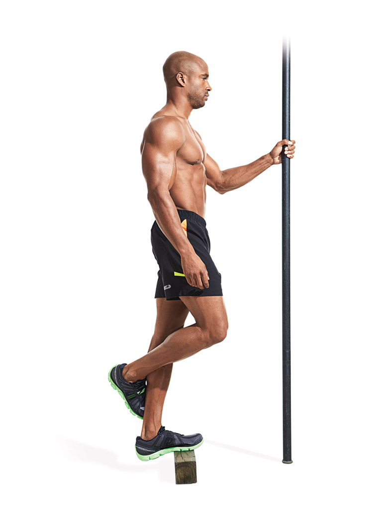 Single leg calf raise calves 1 exercise_potrait_step_image_0