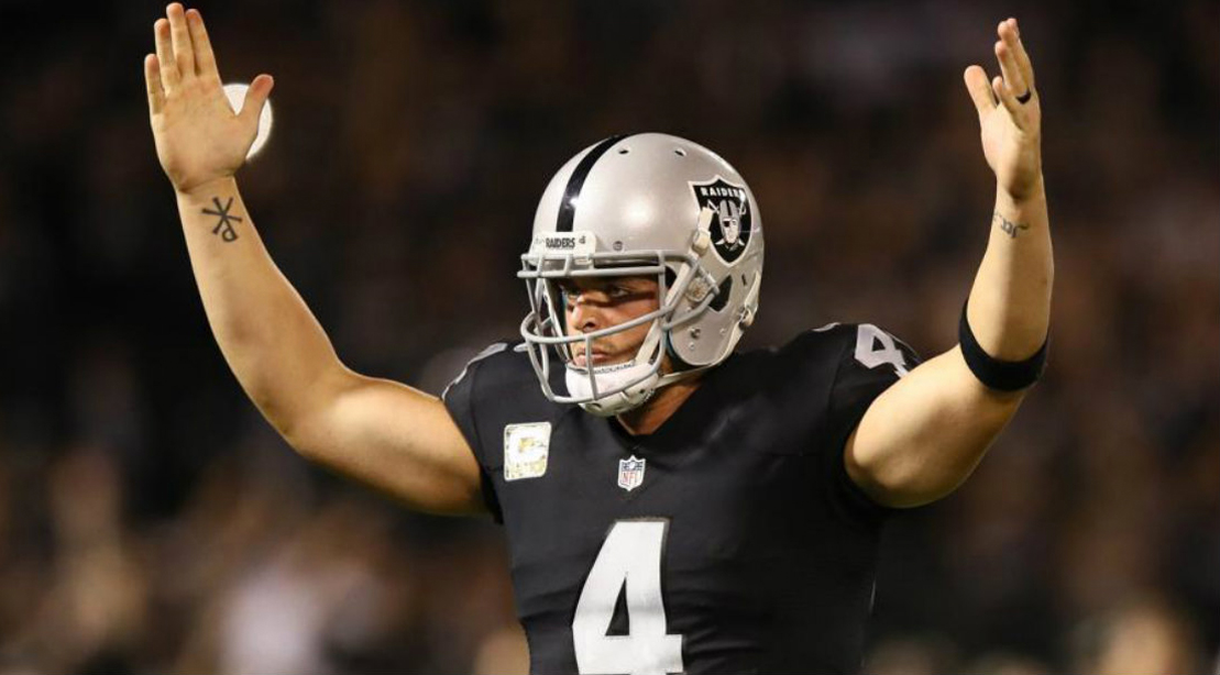 Watch: NFL star Derek Carr Trolls His Trainer With Arm Workouts on Leg Day