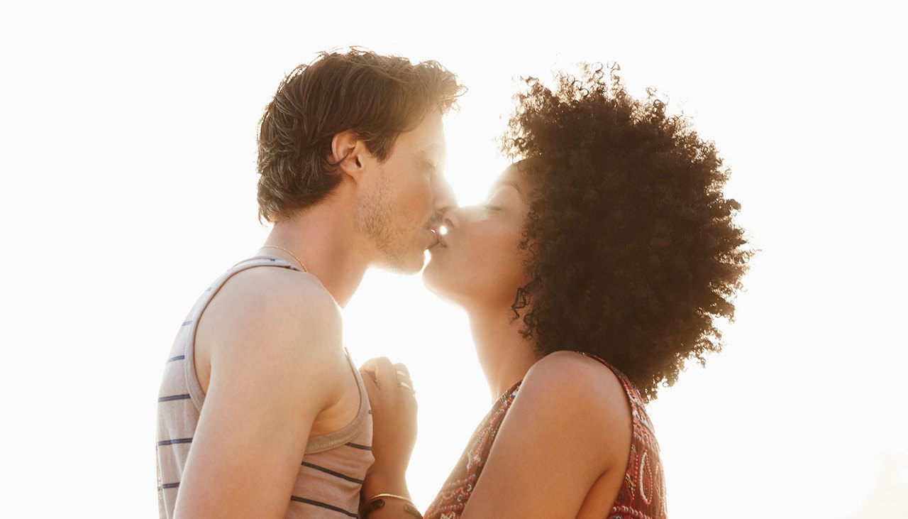 13 kissing techniques to ignite your sex life | Muscle & Fitness