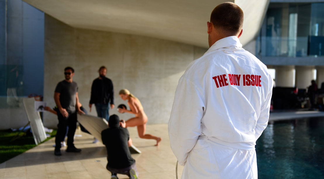 Photos Ezekiel Elliott Julian Edelman And More Jacked Athletes Make Espn S Body Issue Muscle Fitness