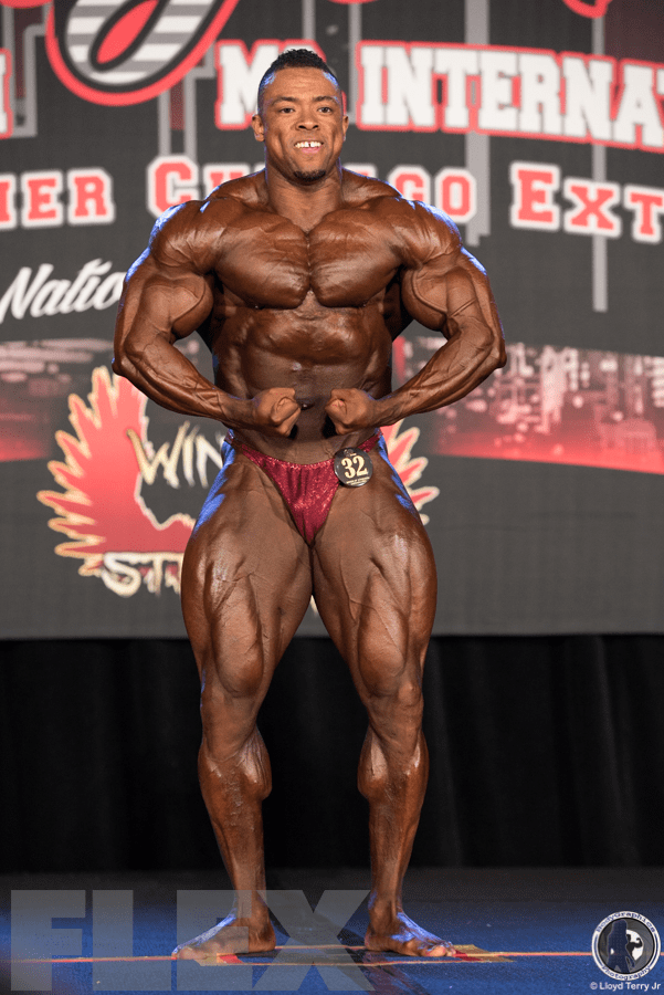 Ricardo Correia - 212 Bodybuilding - 2017 Chicago Pro