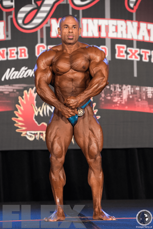 Milton Martinez - 212 Bodybuilding - 2017 Chicago Pro