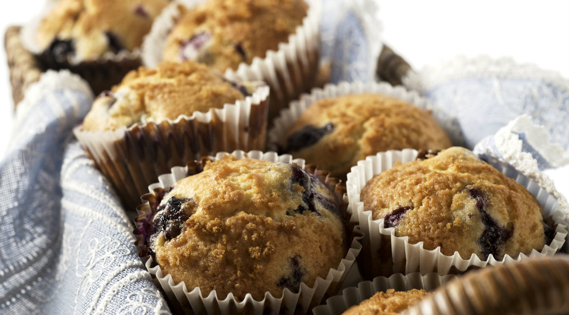 Toaster Oven Recipe for Athletes: Blueberry Whole Grain Cornbread Muffins