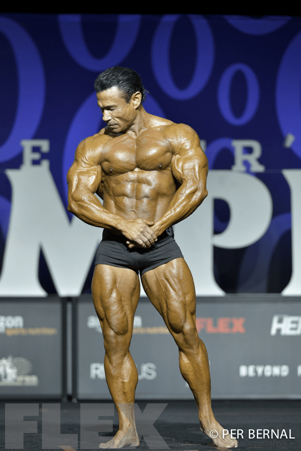 Danny Hester - Classic Physique - 2017 Olympia