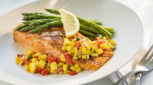 Toaster Oven Recipe for Athletes: Roasted Salmon and Asparagus