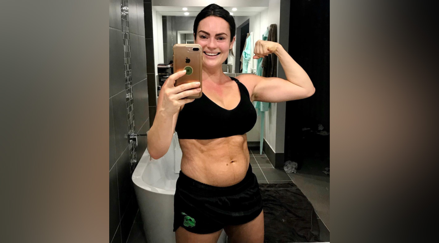 Photos Emily Skye Dishes Out Post Pregnancy Realness On Instagram Muscle Fitness