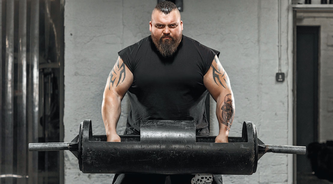 The Strongest Man In The Asylum Scan Vf