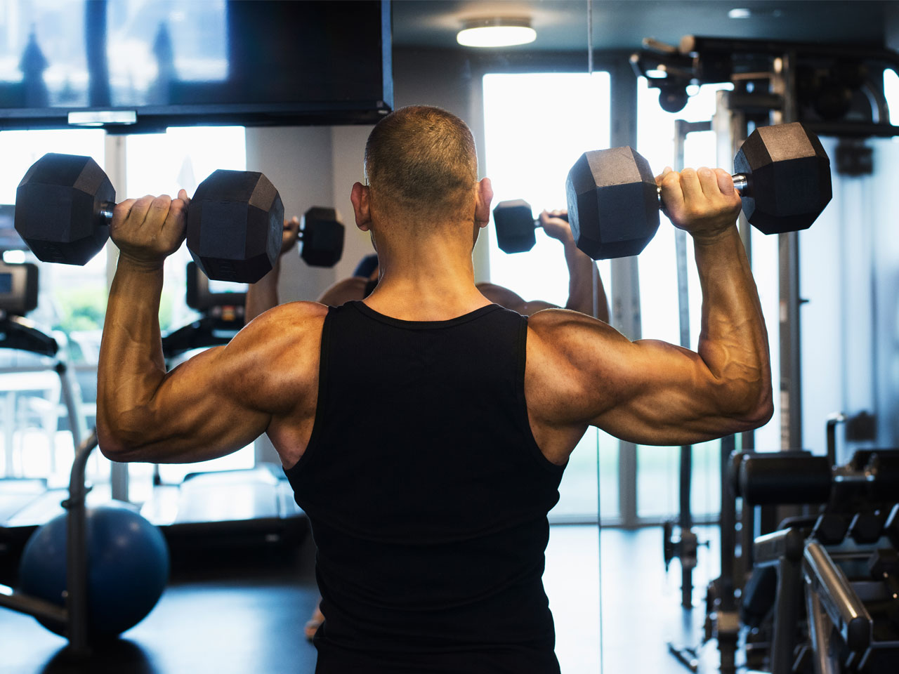 Dumbbell Workout To Train Your Delts