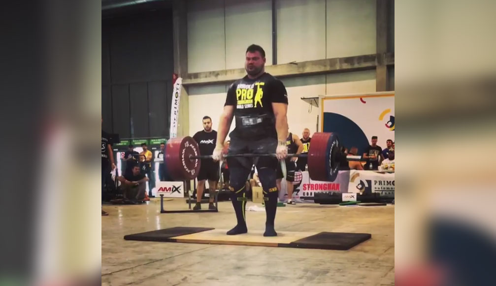 Martins Licis Deadlifted 803lbs for 8 to Win the Arnold Classic Europe