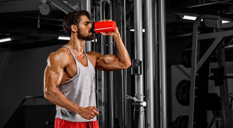 How to Clean Your Gross Protein Shaker Bottle Properly (and What Will  Happen if You Don't)