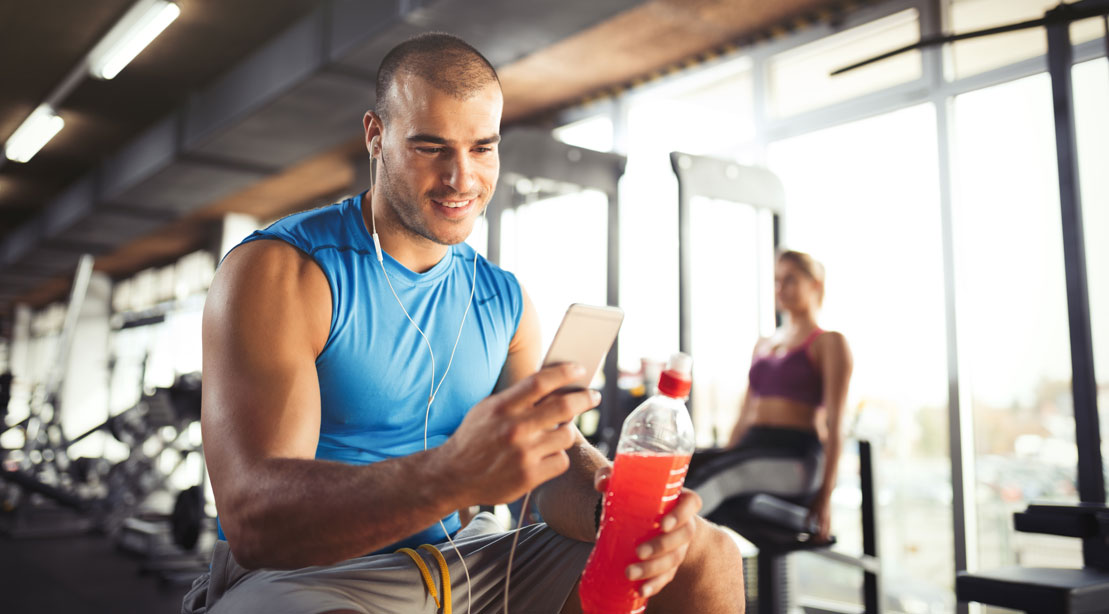 7 Douchebag Moves at the Gym That Ruin It for Others
