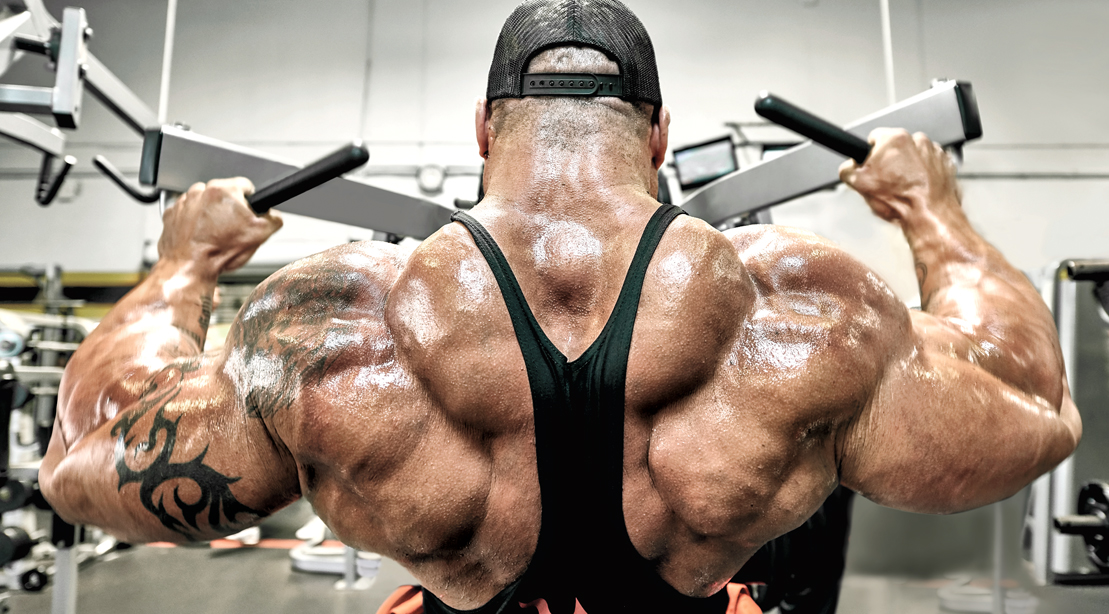 Superset-Bulky-Back-Bodybuilder-Lateral-Pulldown-Machine