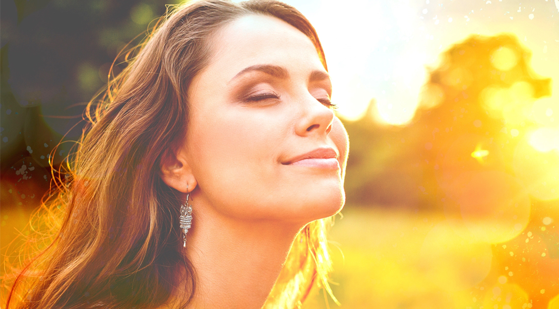 Saudável-Feliz-Menina-Luz do Sol