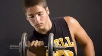 Teenager-Lifting-Dumbbell-Curl