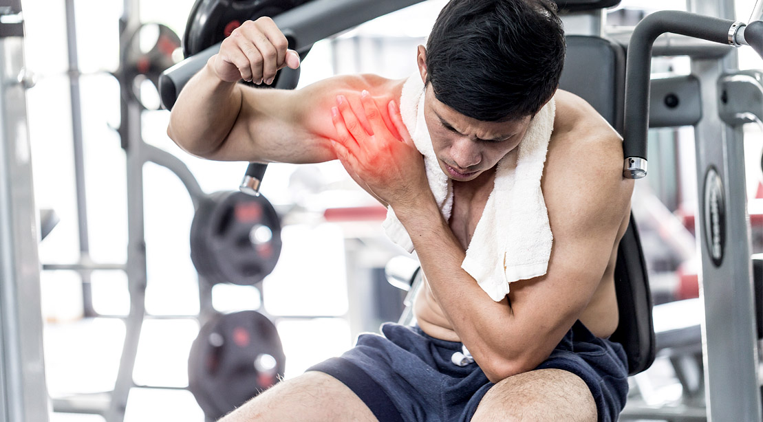 These 4 Shoulder-Friendly Exercises Can Help Build Bigger and Better Delts