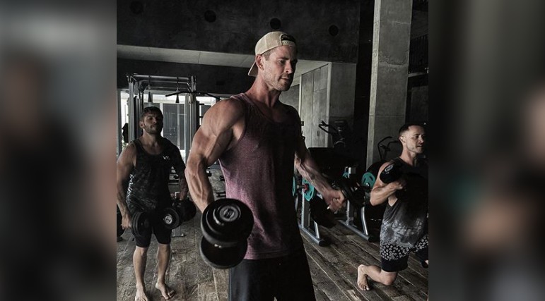 Chris Hemsworth Is Going to Be Bigger than Ever in Hulk Hogan Biopic | Muscle & Fitness