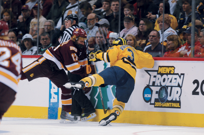 Minnesota-Duluth Hockey