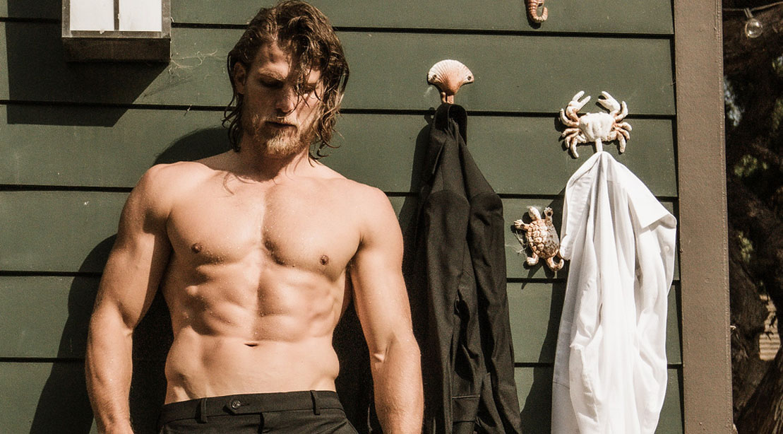 Travis Van Winkle gains 10 pounds of pure muscle.