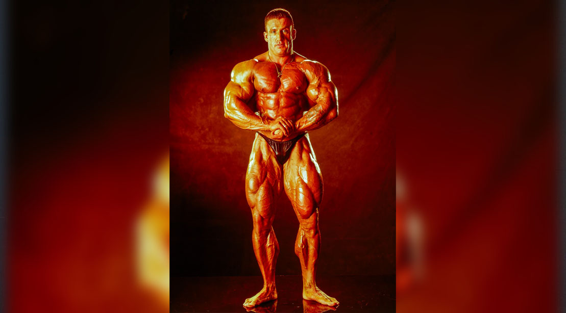 Legendary bodybuilder Dorian Yates posing most muscular