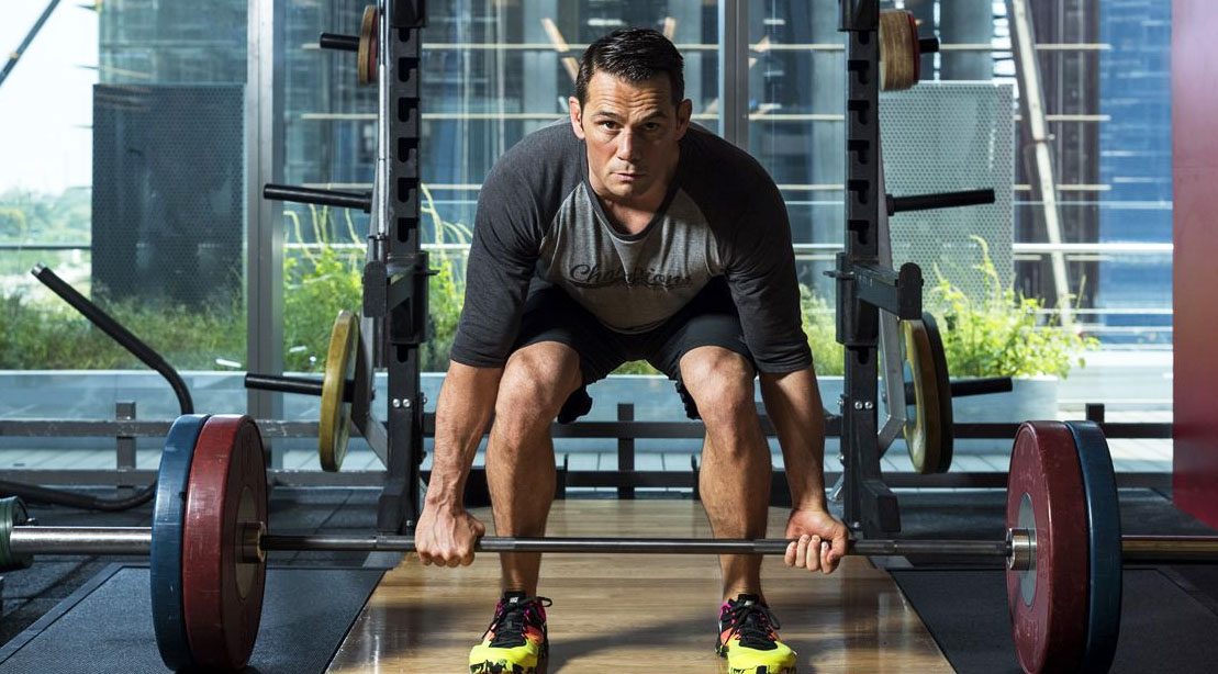 Rich Franklin getting ready to deadlift