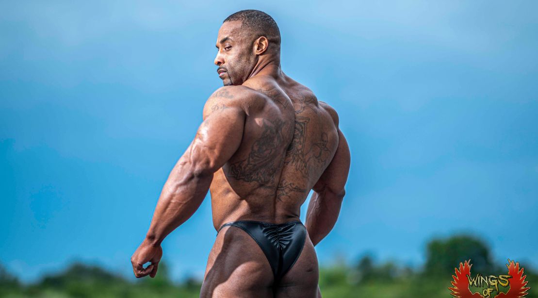 DECTRIC LEWIS SHOWING HIS MUSCULAR BACK